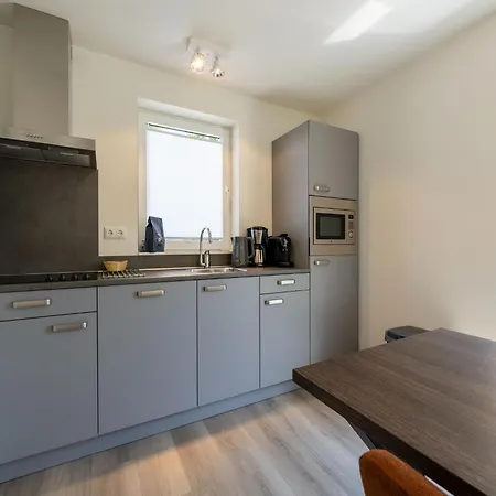 Waterside Retreat Sauna, Garden And Fishing Jetty Holiday home