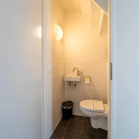 Holiday home Waterside Retreat Sauna, Garden And Fishing Jetty