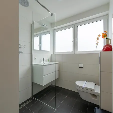 Waterside Retreat Sauna, Garden And Fishing Jetty * Simonshaven