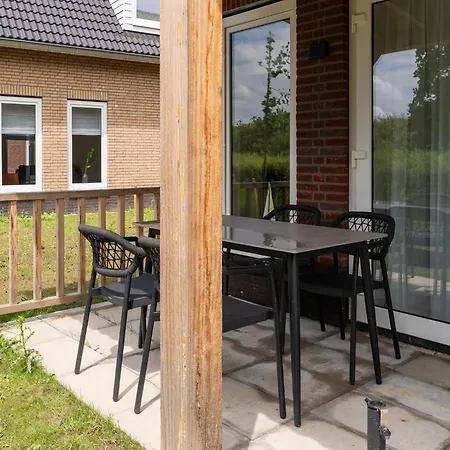 Holiday home Waterside Retreat Sauna, Garden And Fishing Jetty Simonshaven