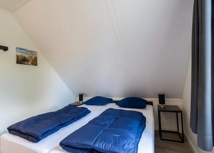 Waterside Retreat Sauna, Garden And Fishing Jetty *