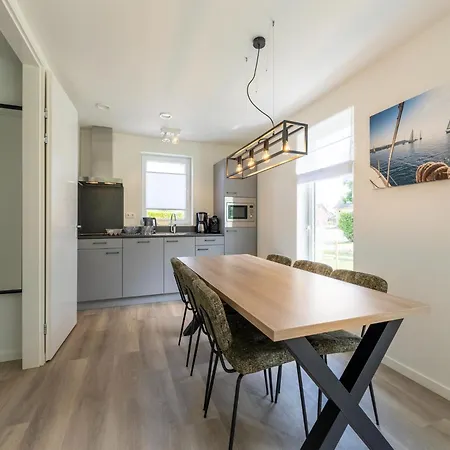 펜션 Waterside Retreat Sauna, Garden And Fishing Jetty Simonshaven