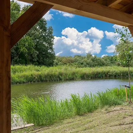 Waterside Retreat Sauna, Garden And Fishing Jetty * Simonshaven