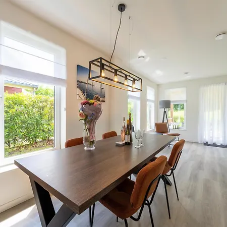 Waterside Retreat Sauna, Garden And Fishing Jetty *