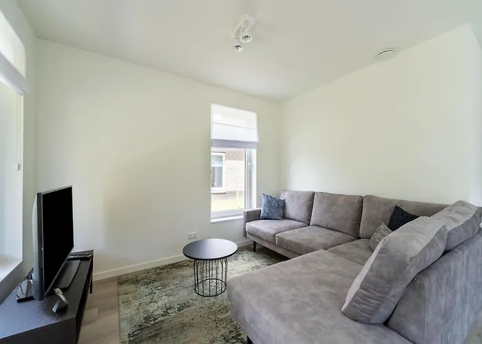 Vakantiehuis Waterside Retreat Sauna, Garden And Fishing Jetty Simonshaven